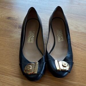 Salvatore Ferragamo Black Leather Ballet Flats with Gold Buckle